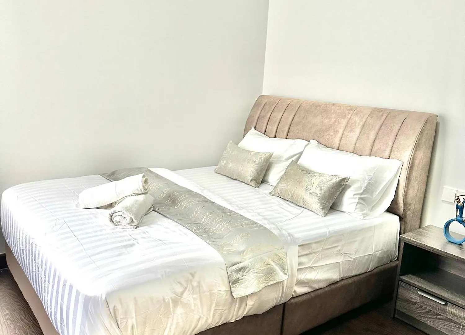 아파트 R&F Princess Cove, Seine Region 2Bedroom With Balcony By 9 Sands 조호르 바루